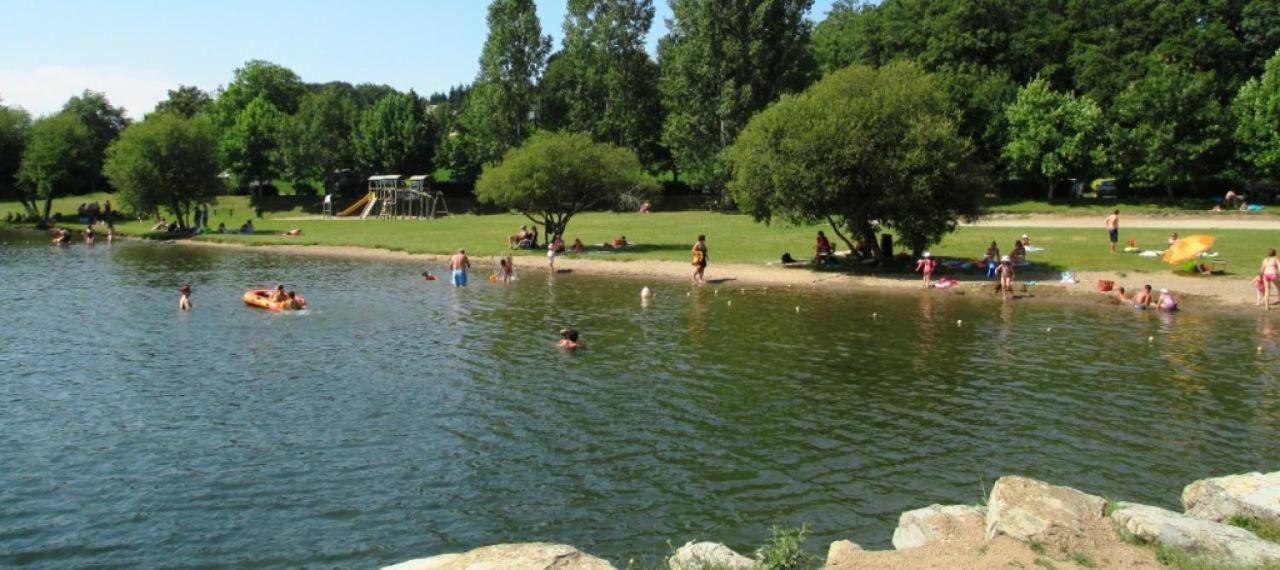 Villa Le Menhir 4 Ch Au Bord Du Lac Et Terrasse Villefranche-de-Panat ภายนอก รูปภาพ